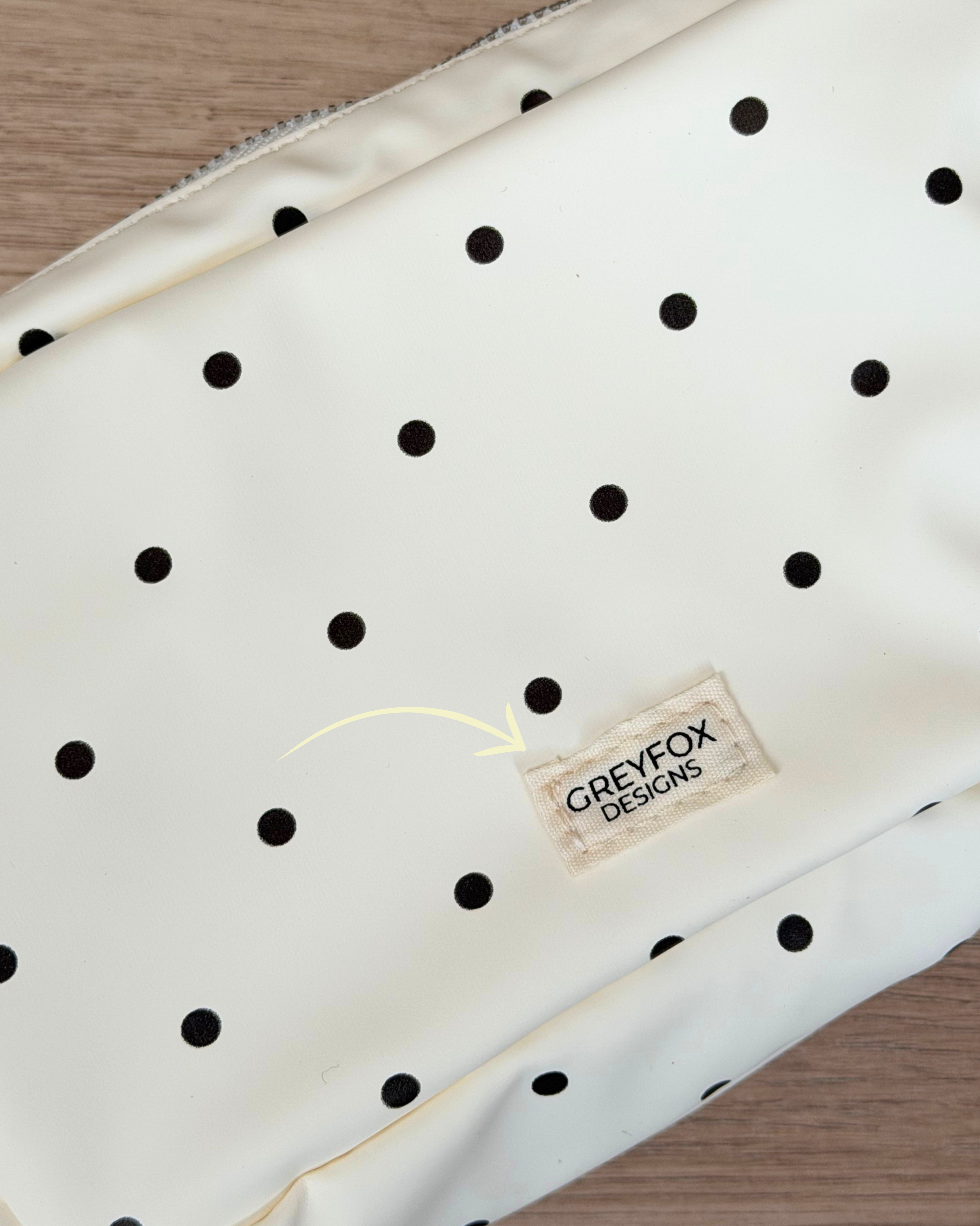 Wipe Pouch - Polka Dot