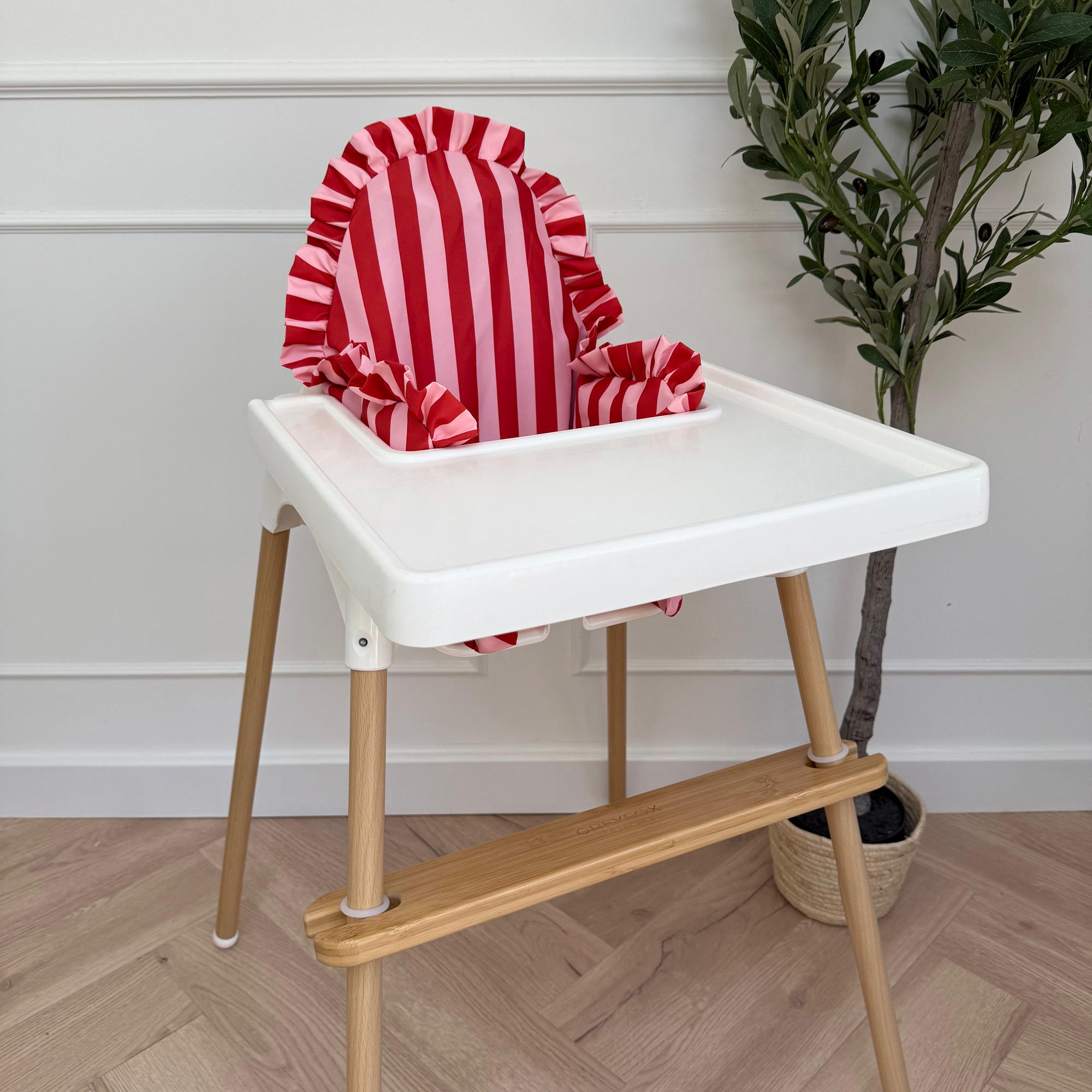 Raspberry Ripple Cushion Cover