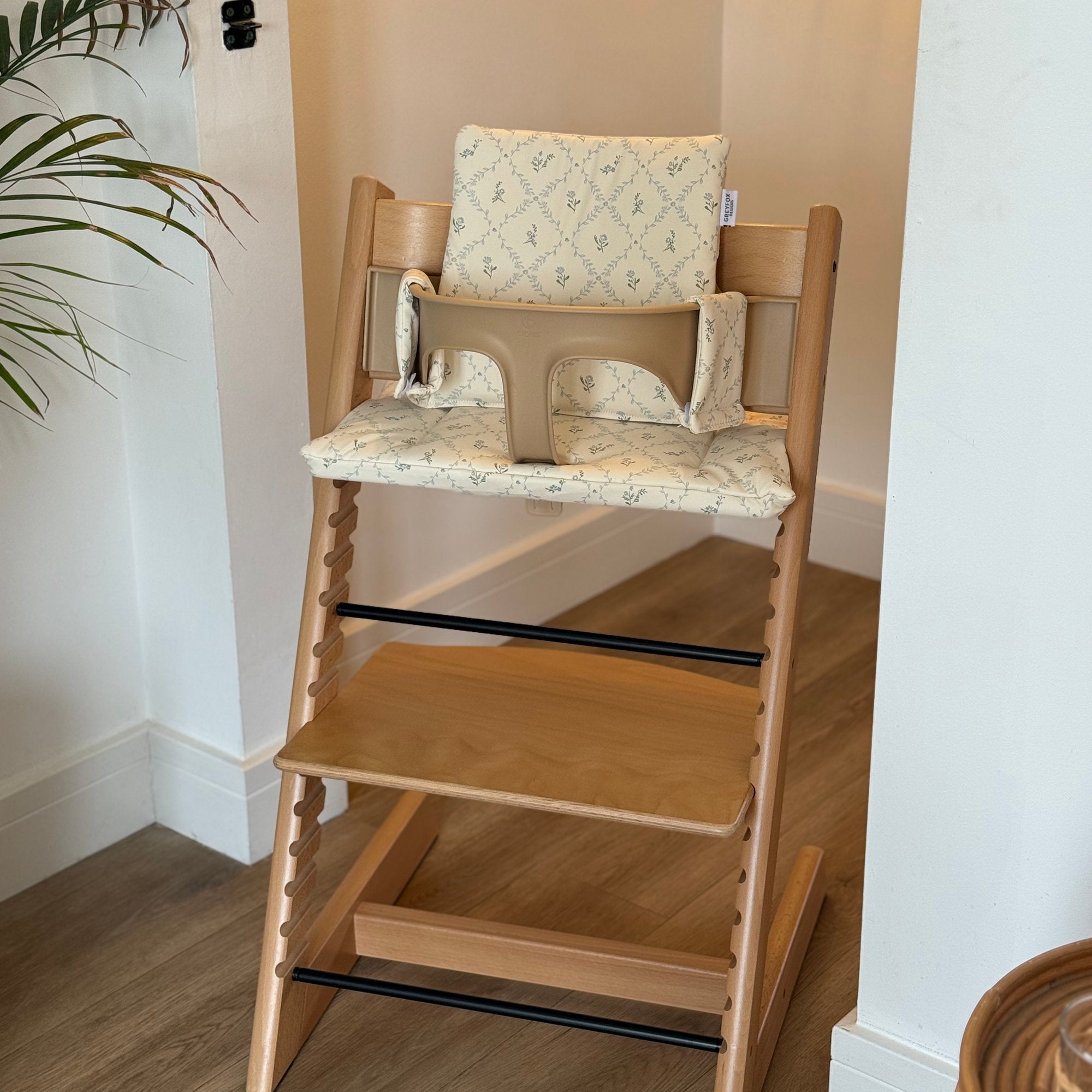 Vintage Meadow 2 in 1 Cushion