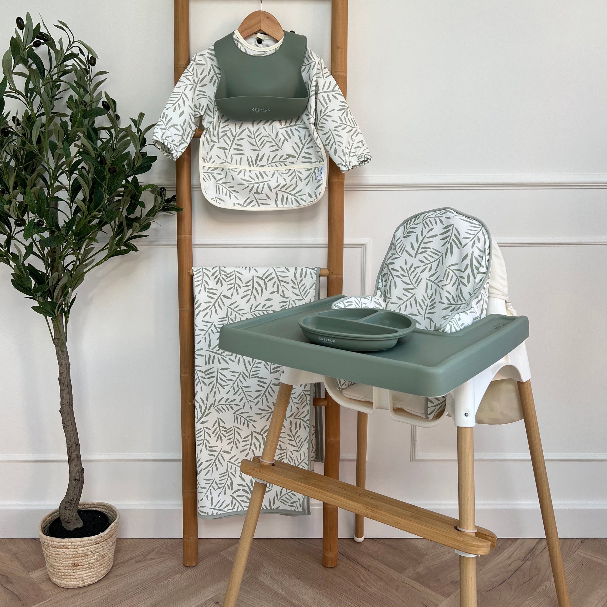 Floral Sage - Long Sleeved Bib