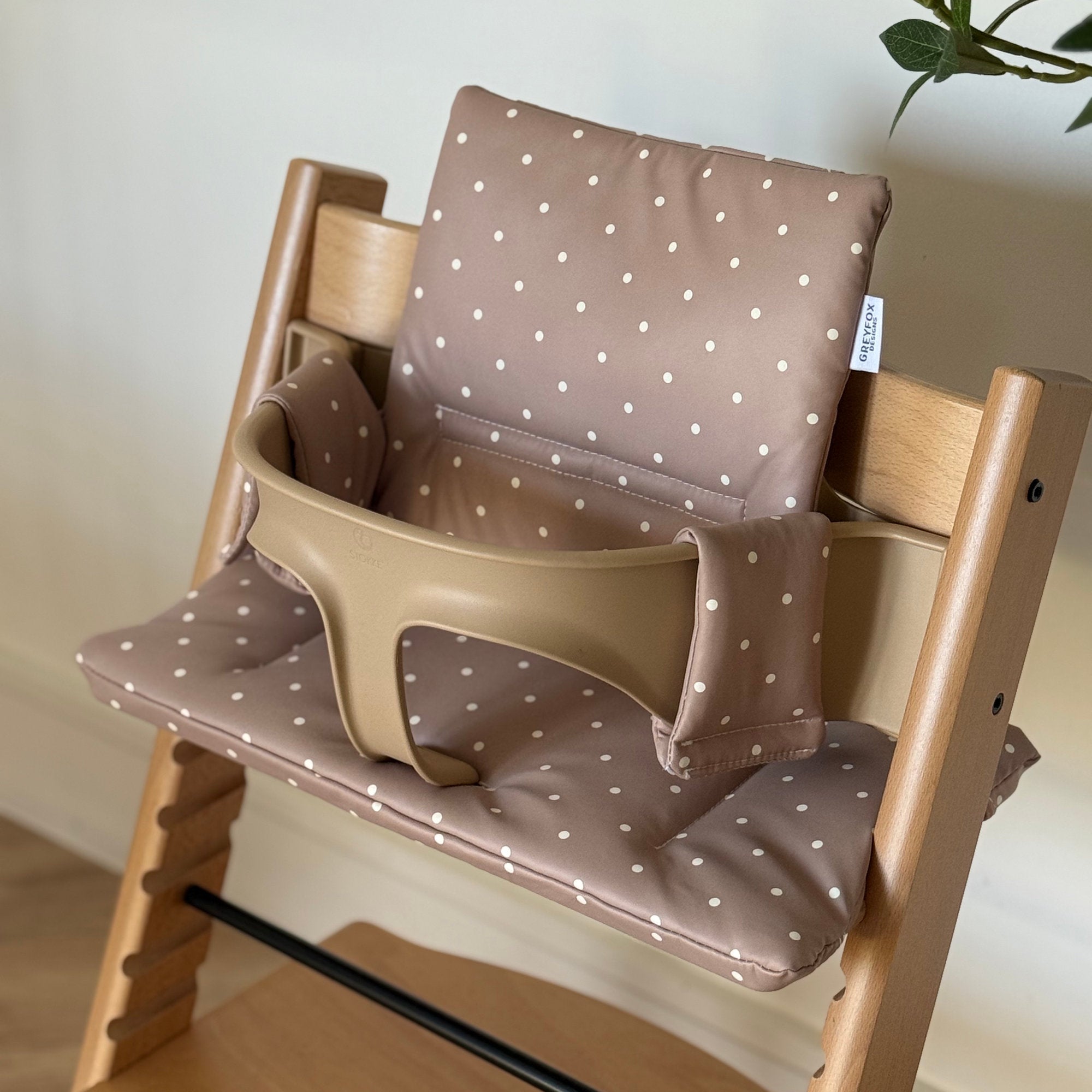 Cocoa Dot 2 in 1 Cushion