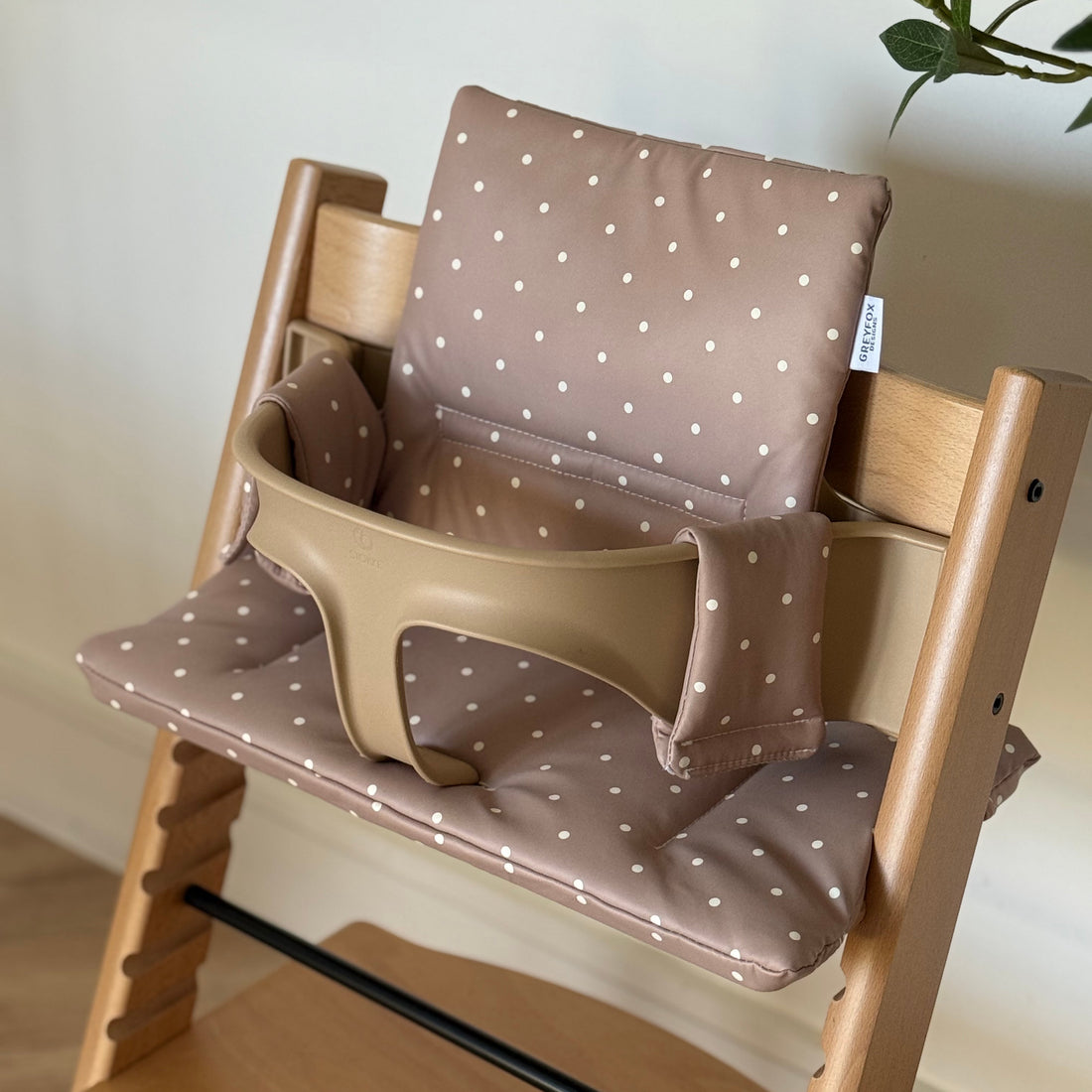 Cocoa Dot 2 in 1 Cushion