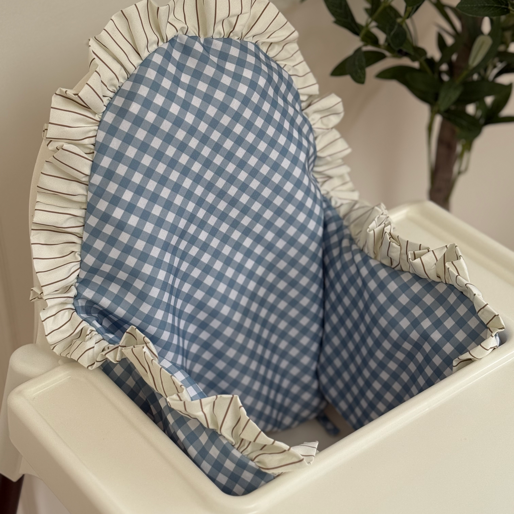 Vintage Blue Ruffle Cushion Cover