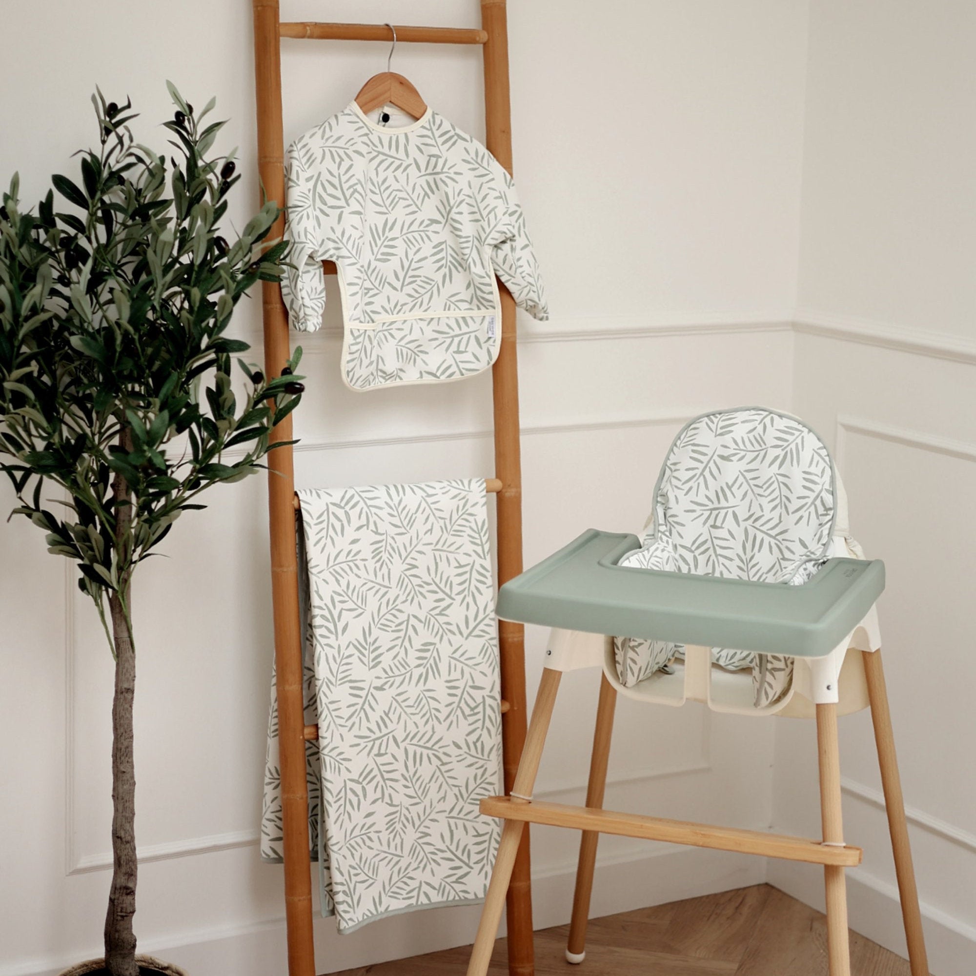 Floral Sage - Long Sleeved Bib