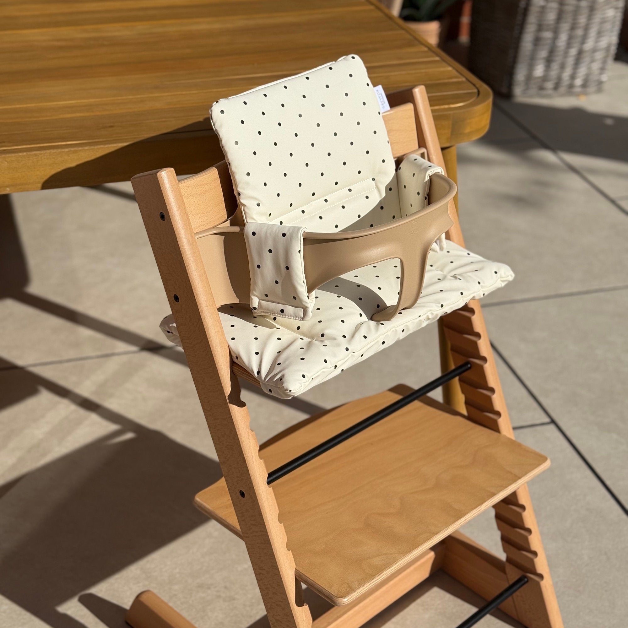 Polka Dot 2 in 1 Cushion