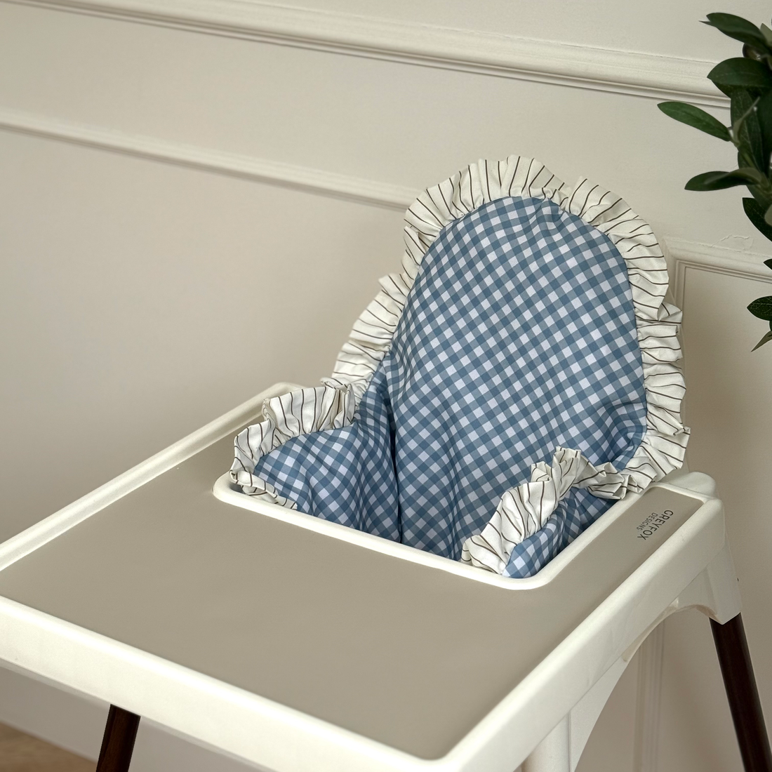 Vintage Blue Ruffle Cushion Cover