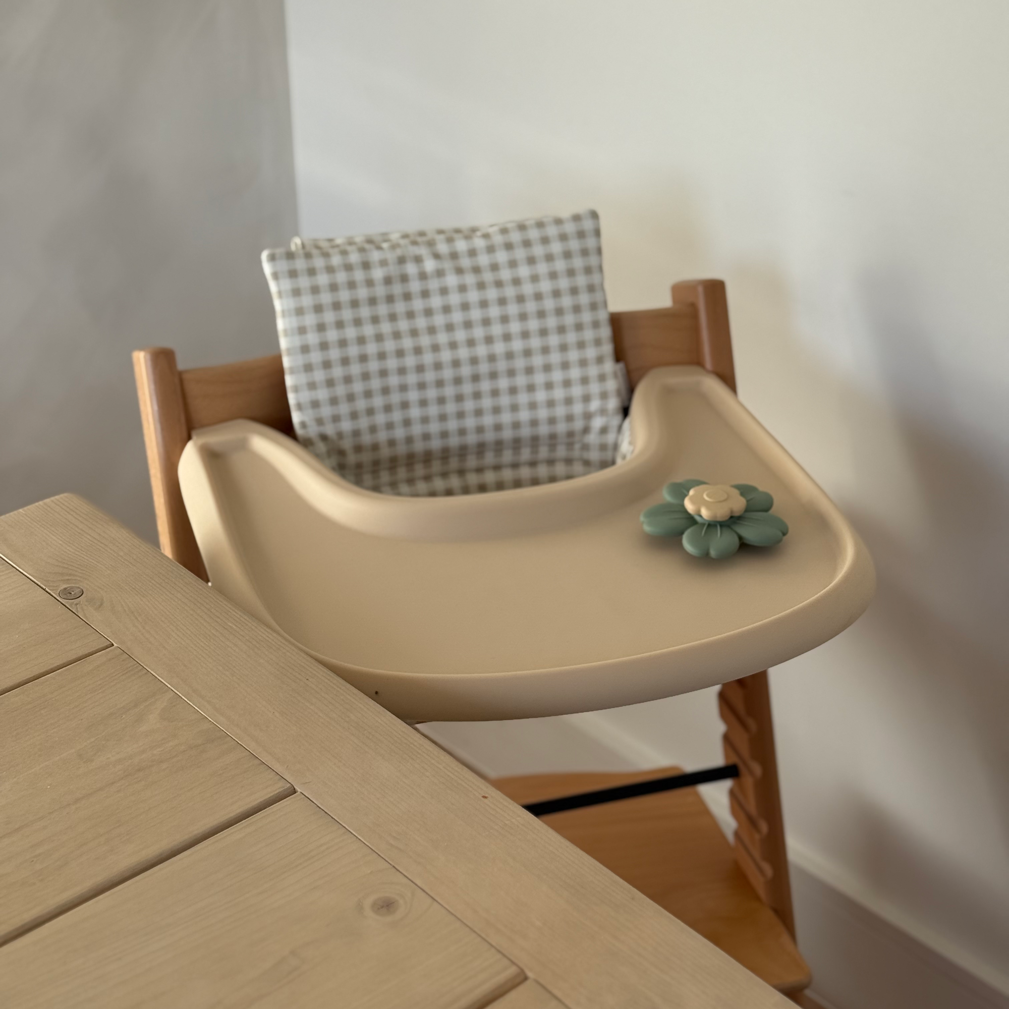 Vanilla Coverall Placemat