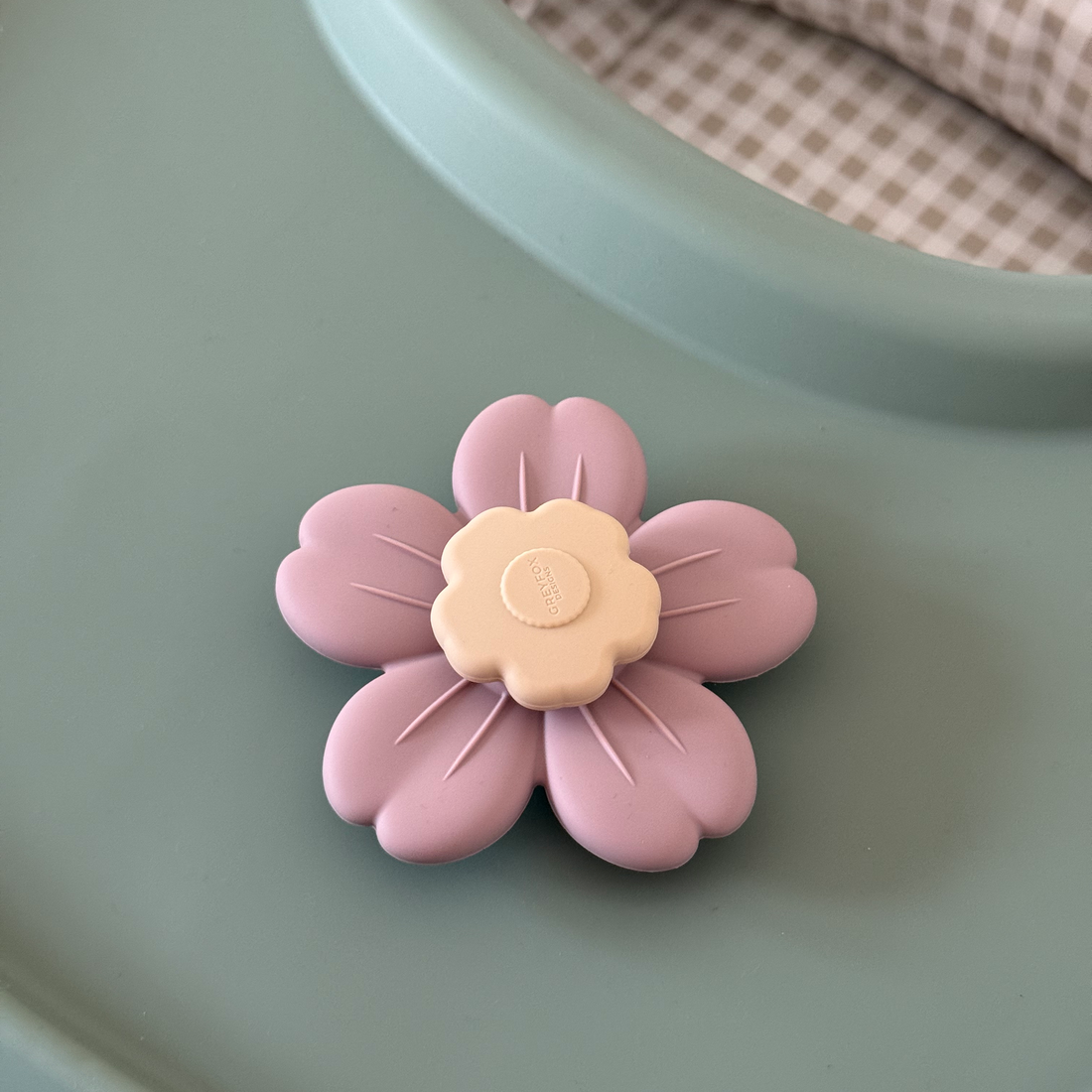 Rose Spinner Toy