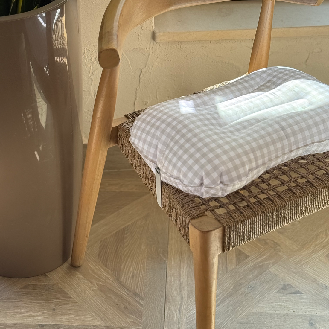 Taupe Gingham Inflataboost