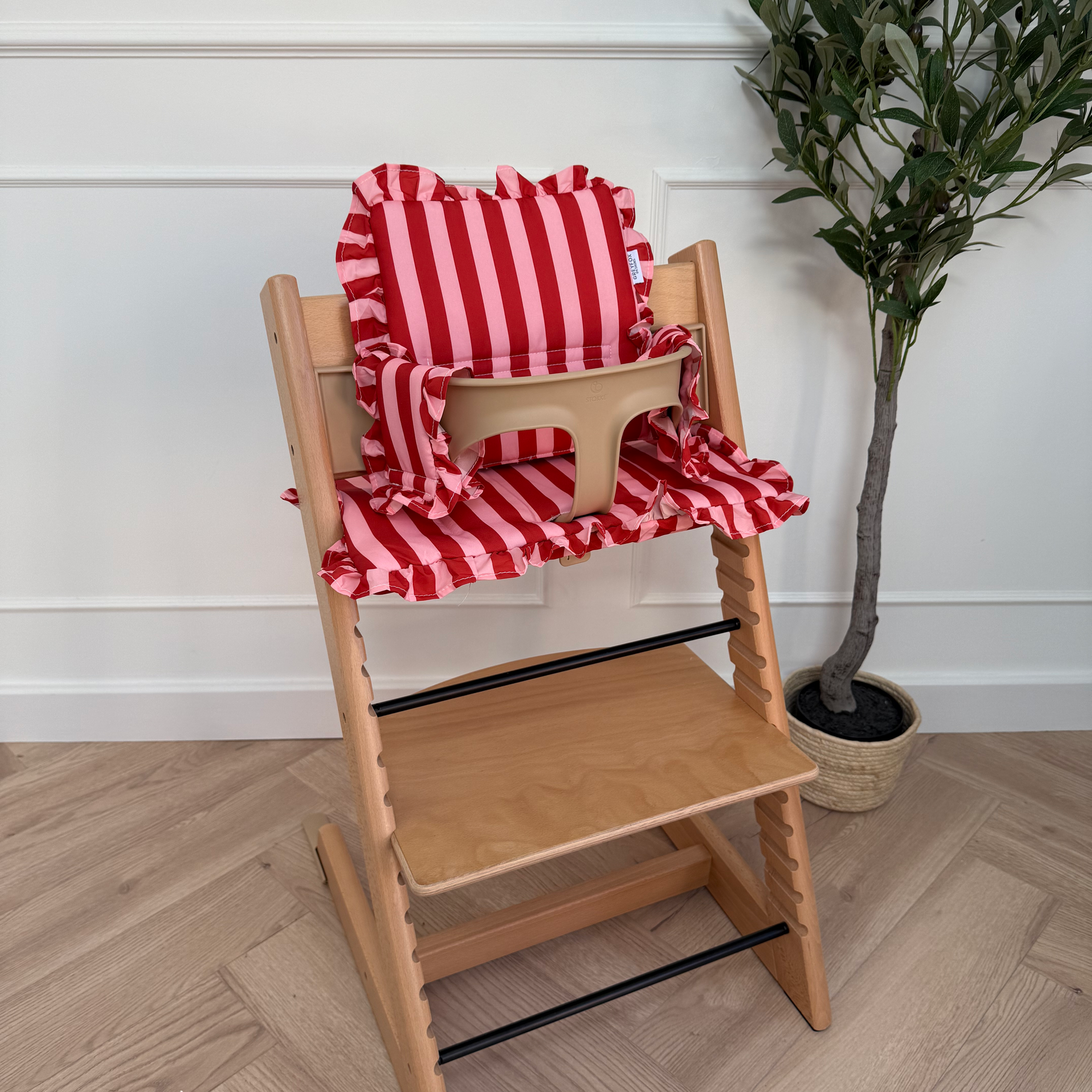 Raspberry Ripple Ruffle 2 in 1 Cushion