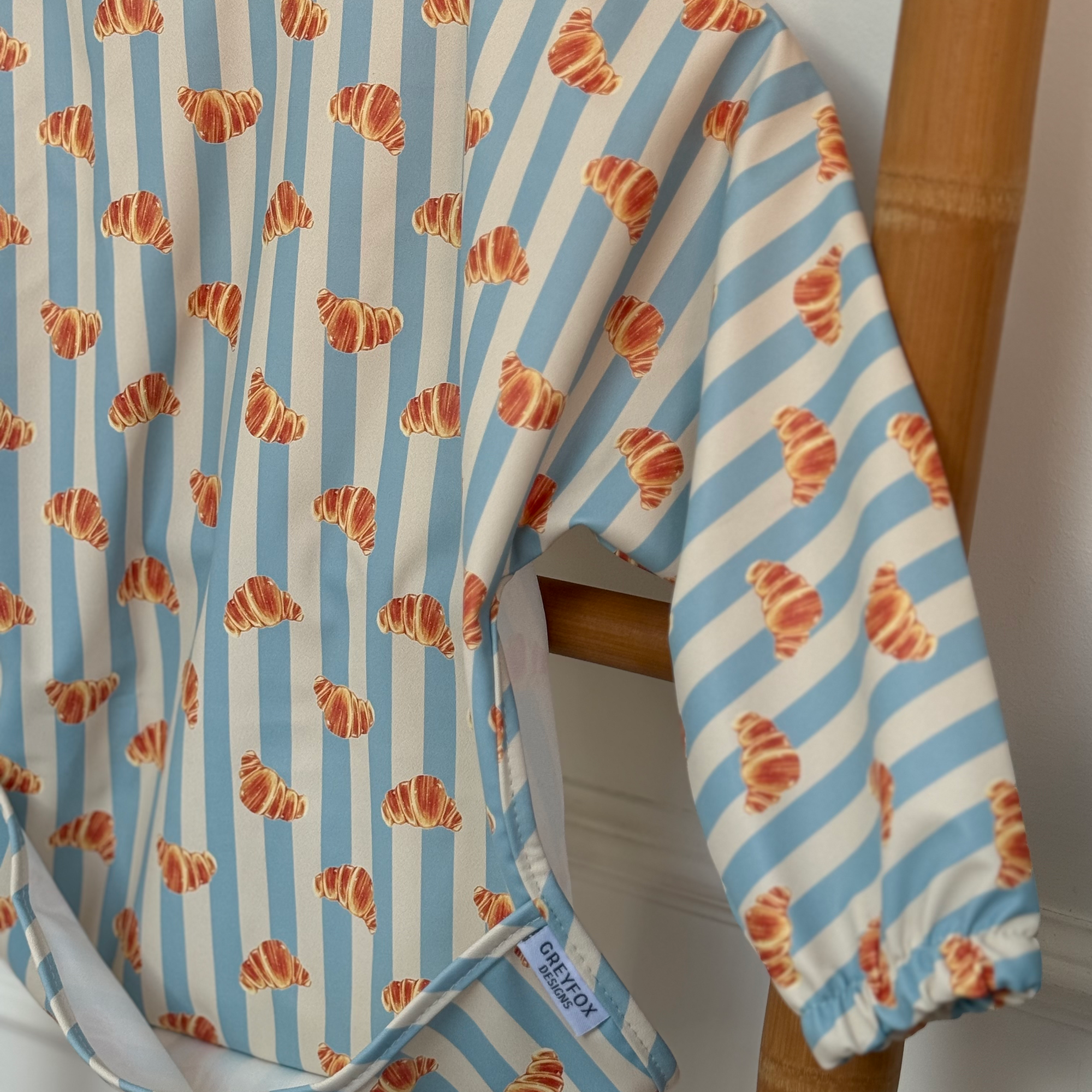 Croissant - Long Sleeved Bib
