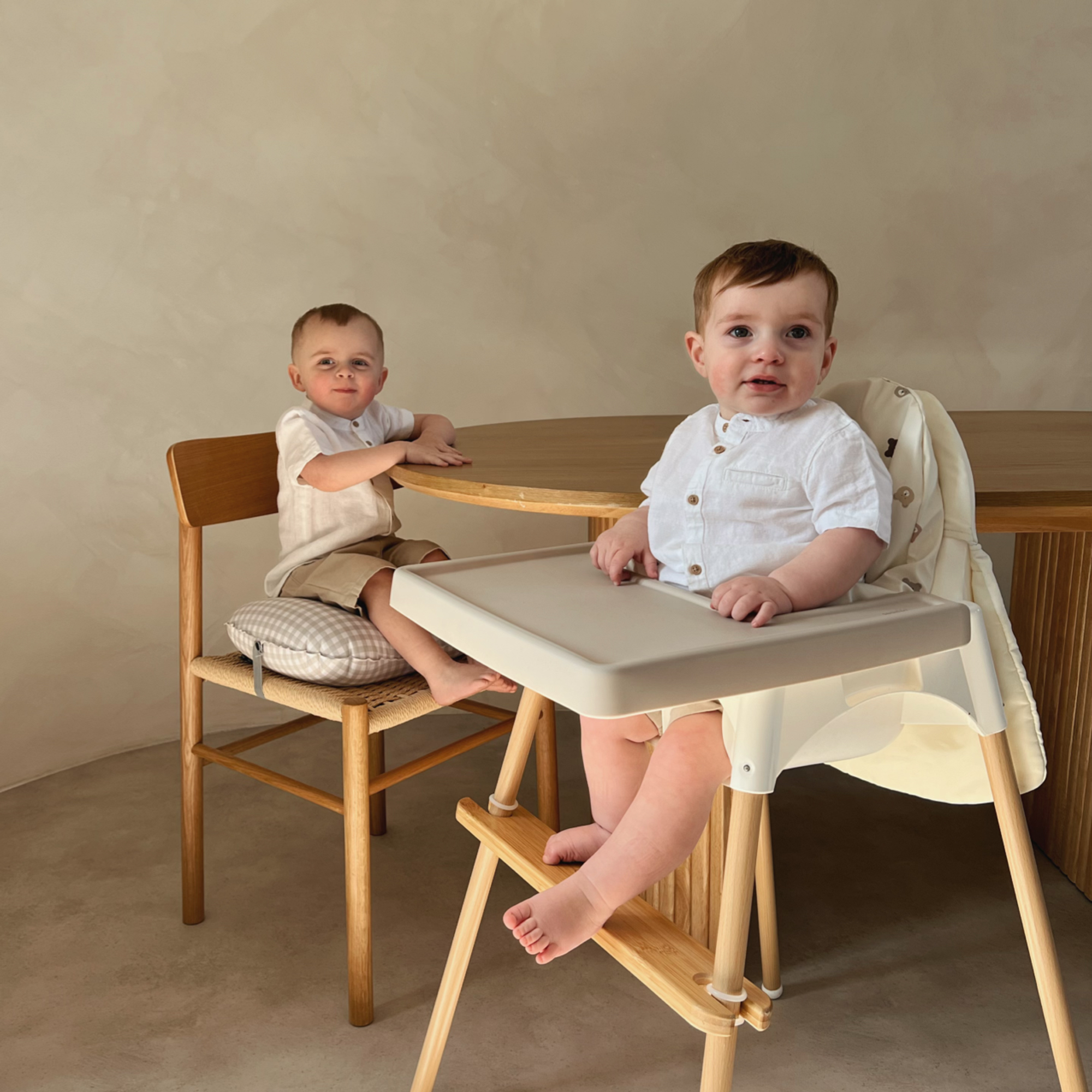 Taupe Gingham Inflataboost