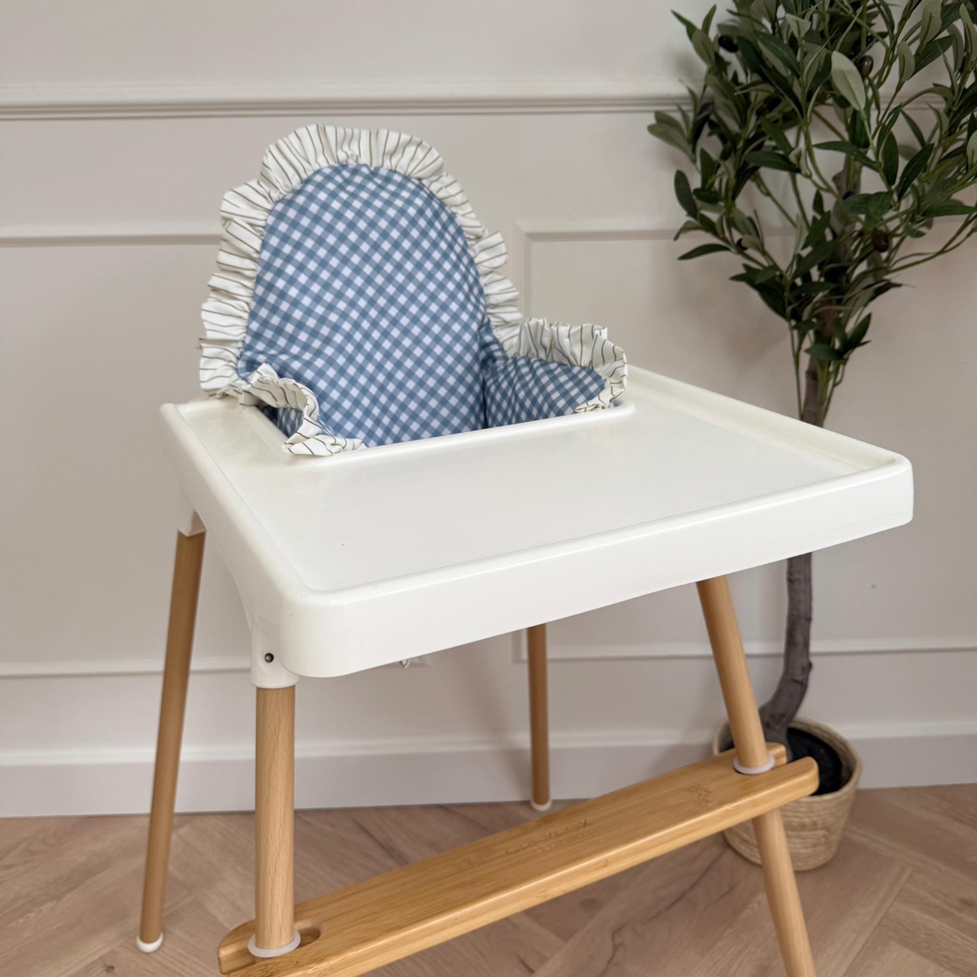 Vintage Blue Ruffle Cushion Cover