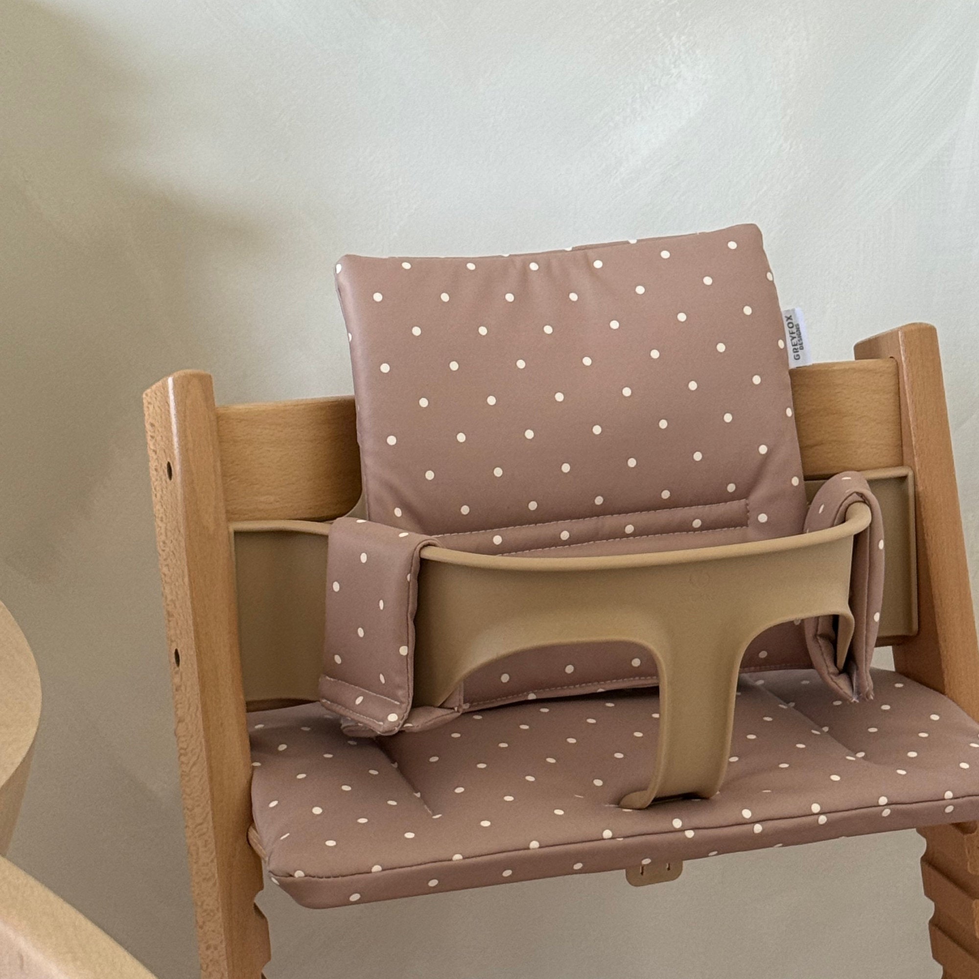 Cocoa Dot 2 in 1 Cushion