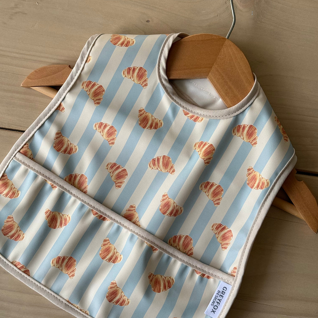 Croissant - Mini Bib