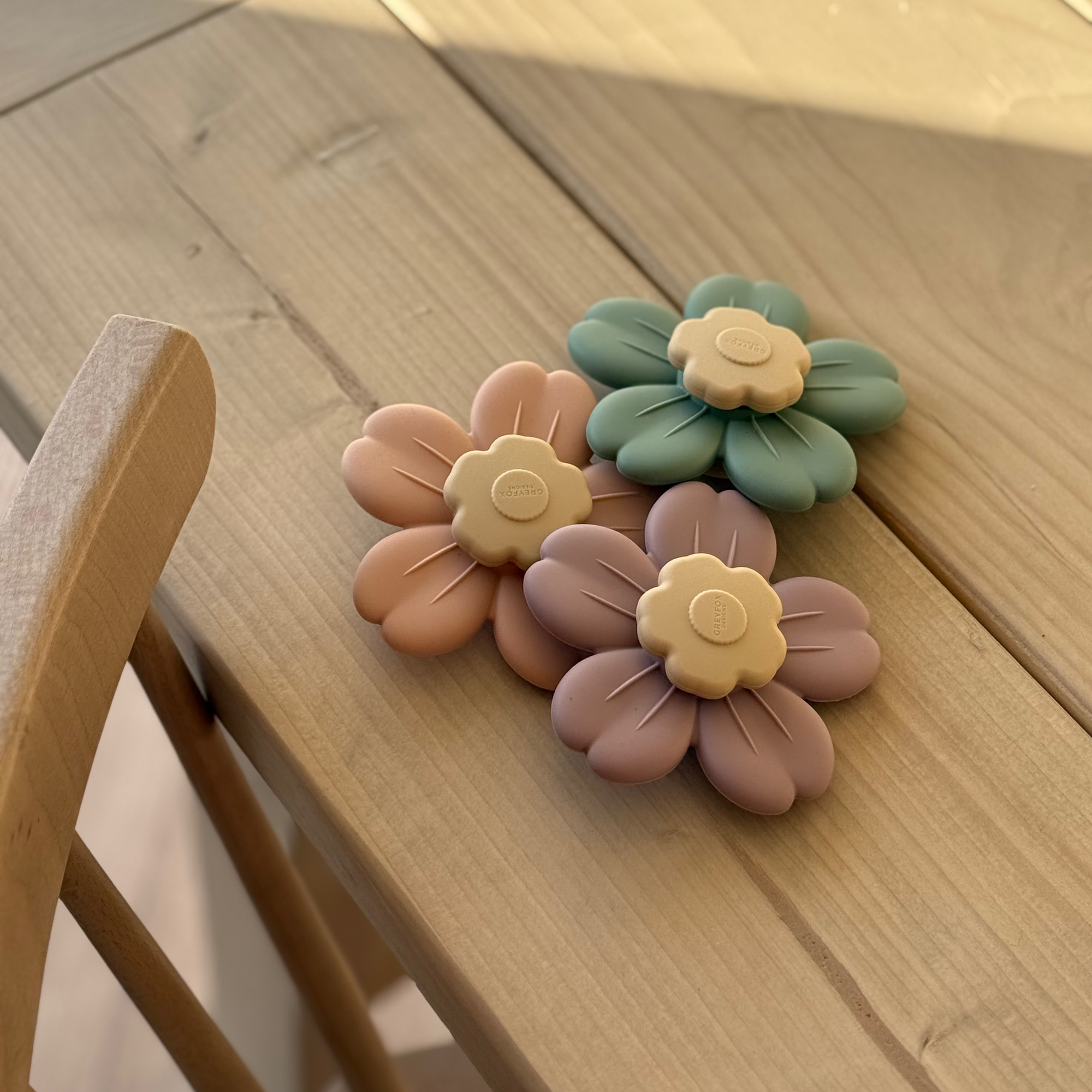 Sage Spinner Toy