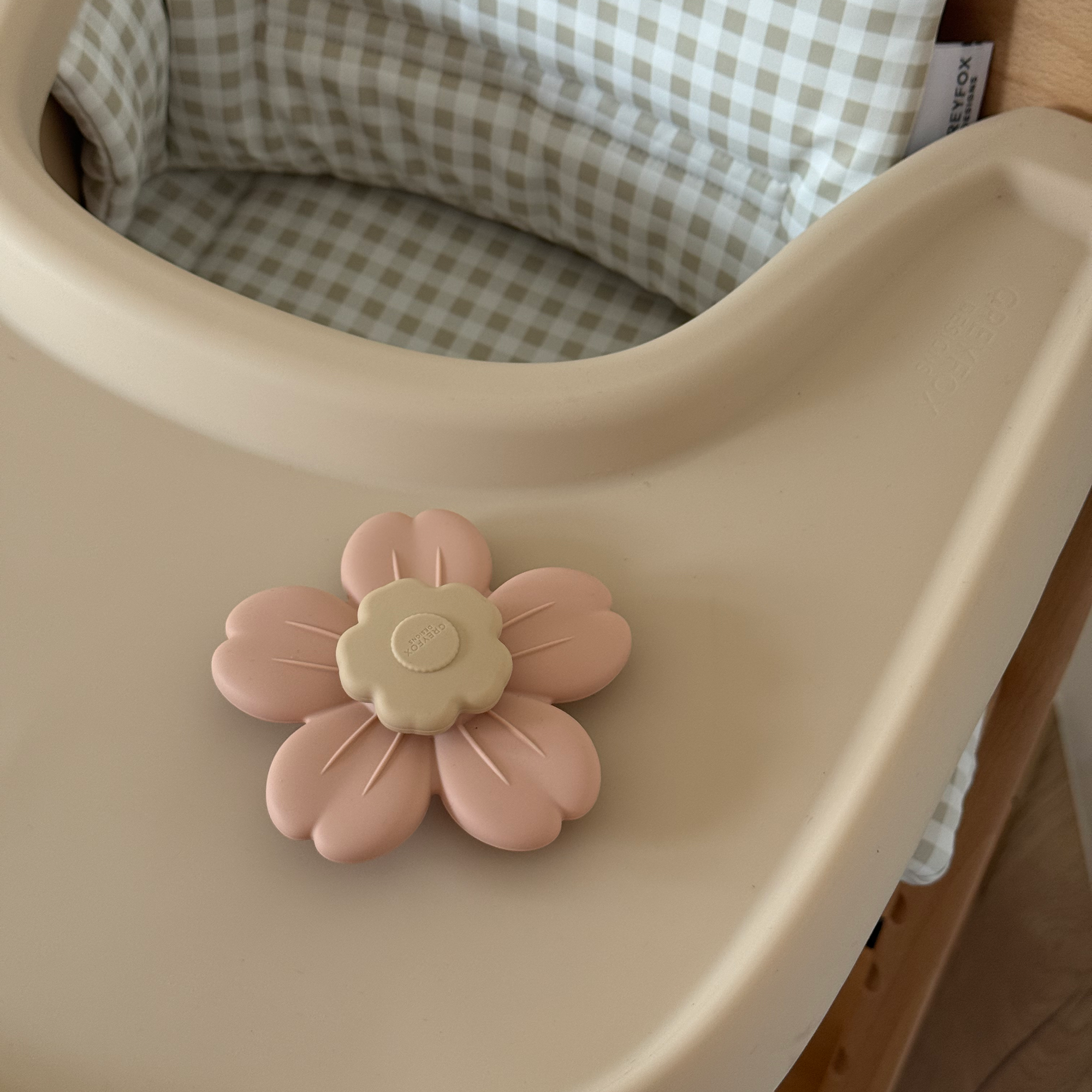 Apricot Spinner Toy