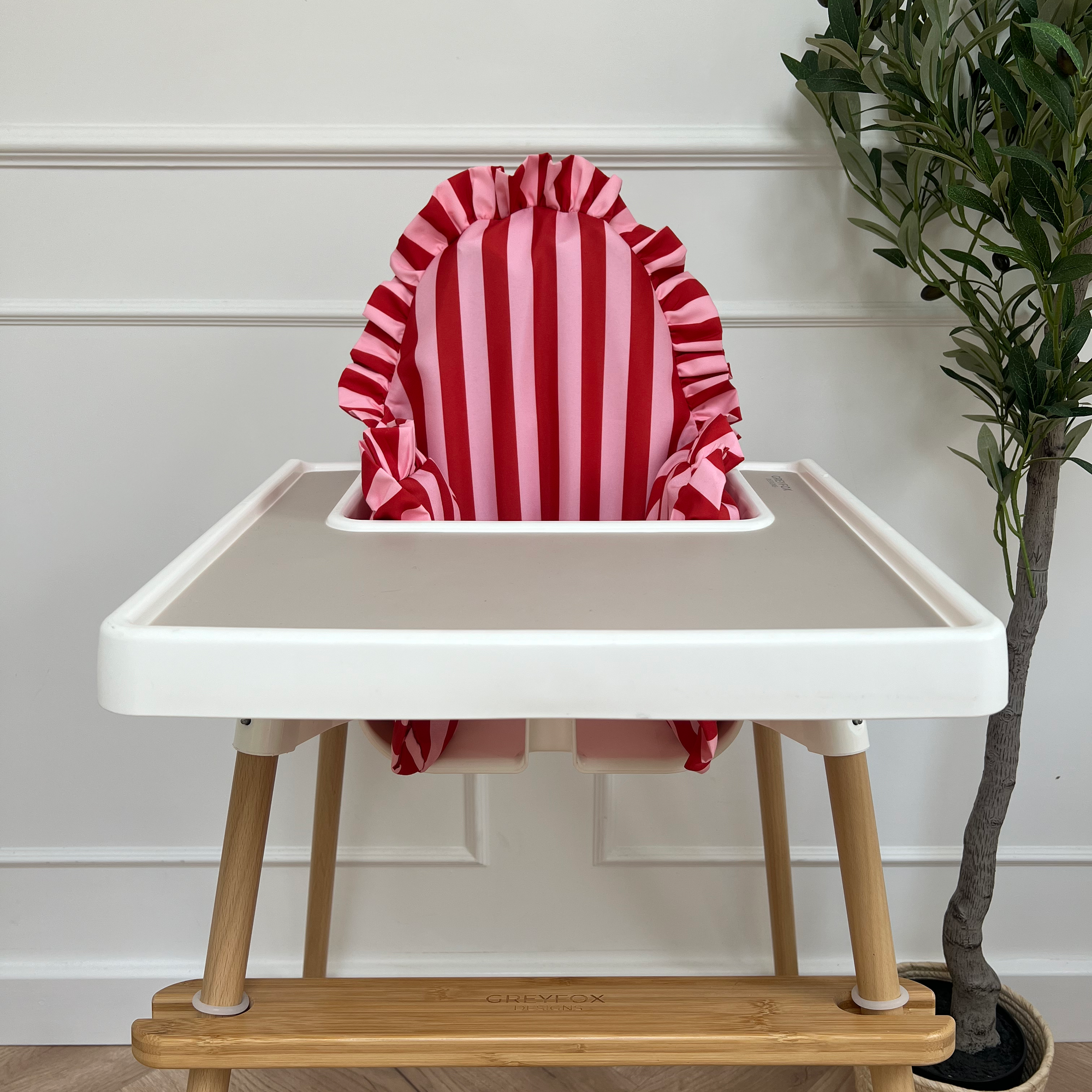 Raspberry Ripple Cushion Cover