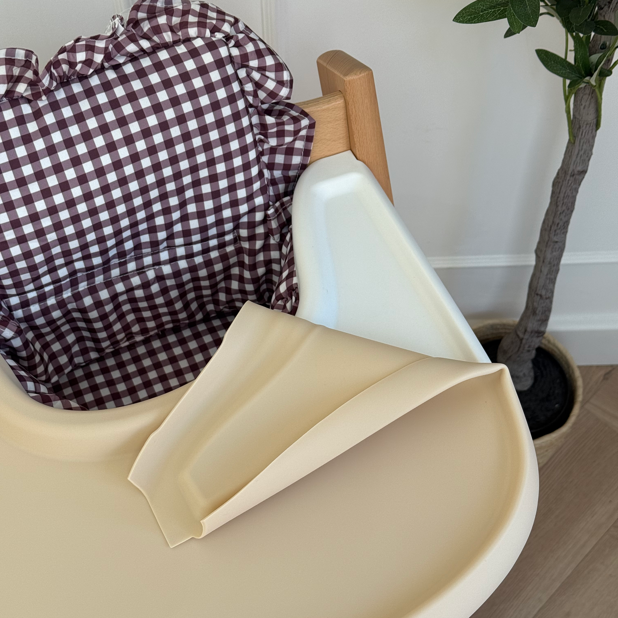 Vanilla Coverall Placemat