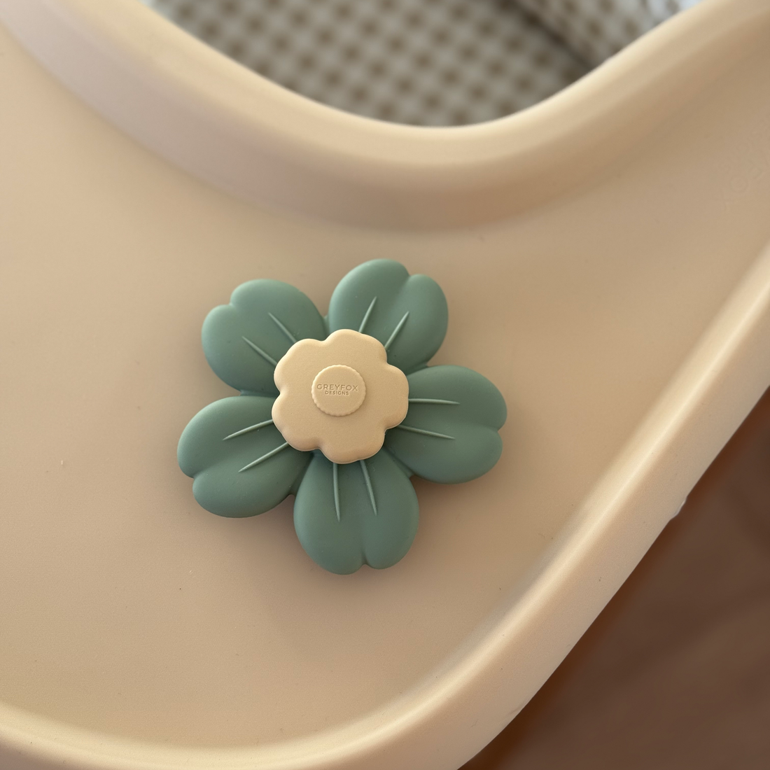 Sage Spinner Toy